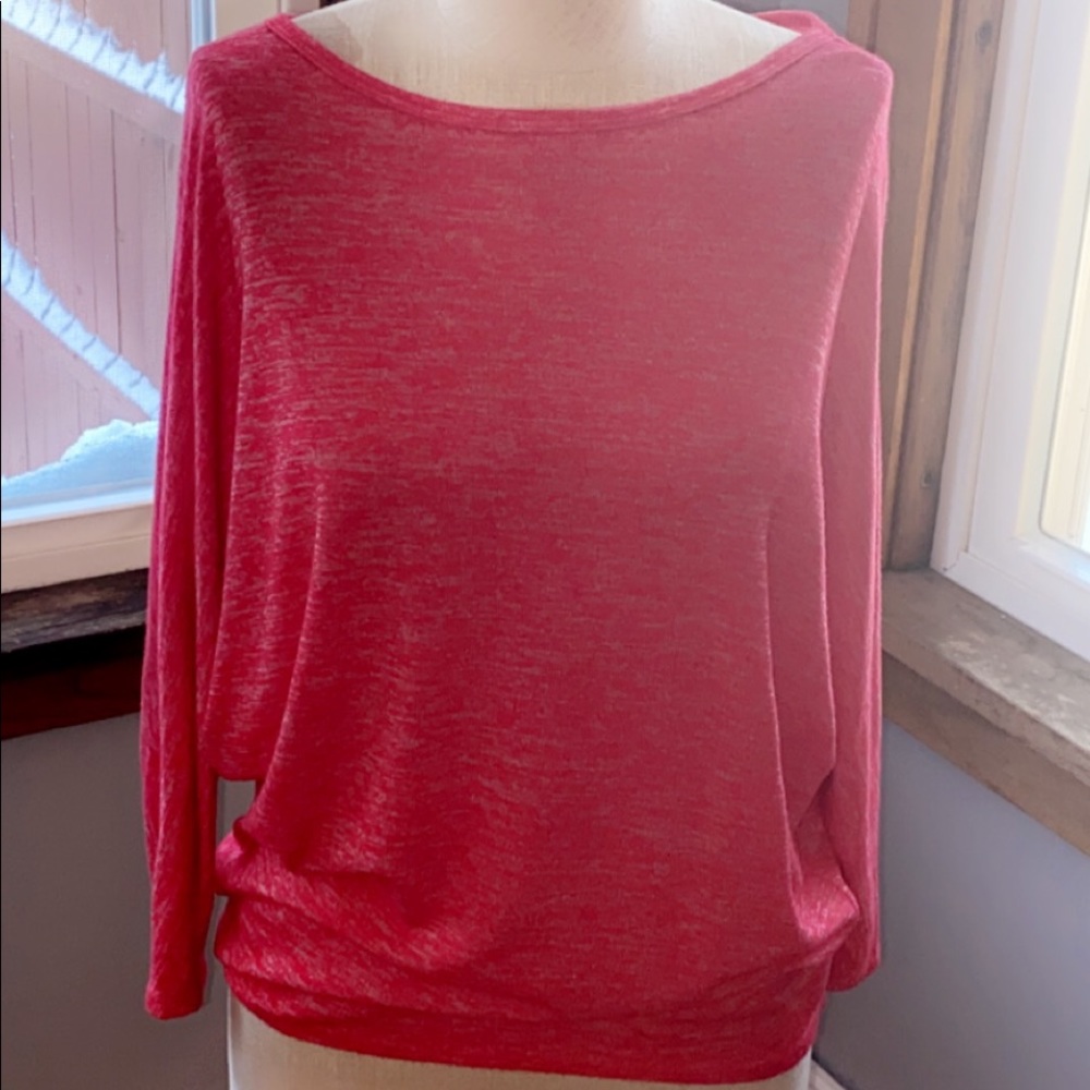 Red thin sweater top